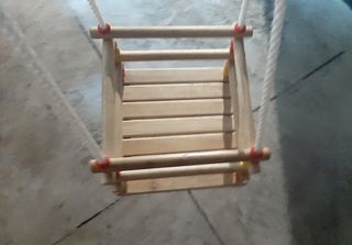 Columpio madera infantil