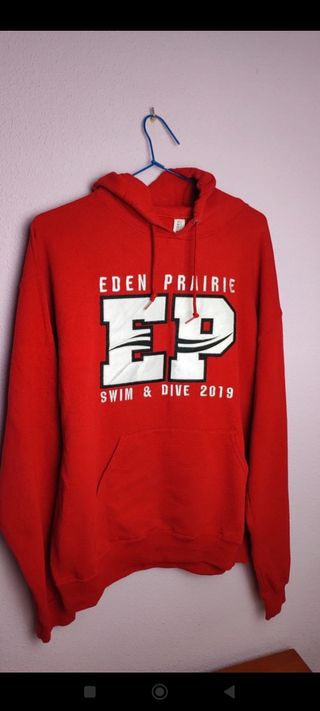 Sudadera americana roja