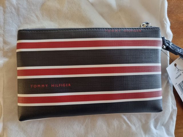 Pochette Tommy Hilfiger