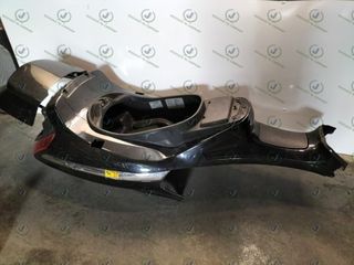 CARENADO TRASERO PIAGGIO X8 125 (M36) Otto --  11 