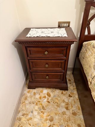 Camera da letto completa.