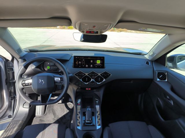 DS DS 3 2023 gasolina ALQUILER AUTOMATICO