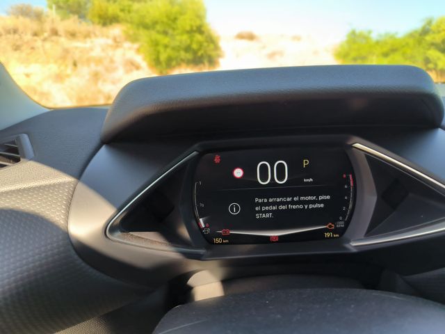 DS DS 3 2023 gasolina ALQUILER AUTOMATICO