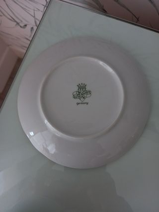 Juego de cafe (cafetera, lechera y azucarero)