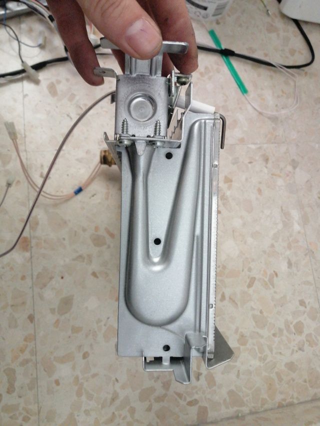 Rampa quemador Saunier duval opalia F14