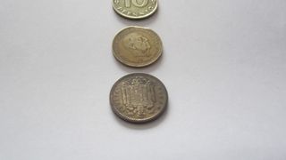 MONEDAS ANTIGUAS PESETAS Y PENIQUES 