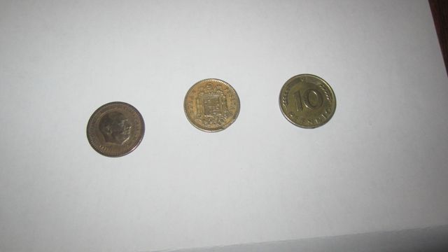 MONEDAS ANTIGUAS PESETAS Y PENIQUES