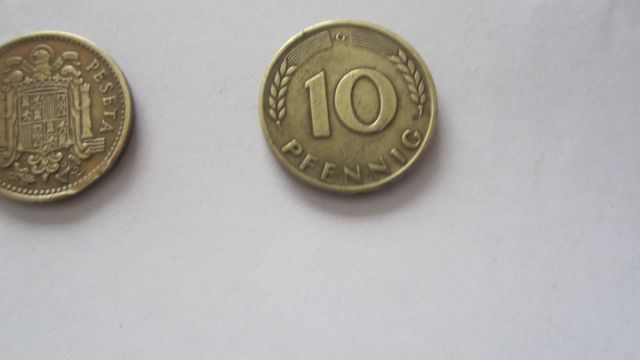 MONEDAS ANTIGUAS PESETAS Y PENIQUES