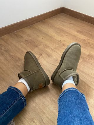 botas UGG taupe