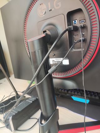 Monitor gaming LG 32GK850F-B 144HZ 2k