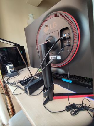 Monitor gaming LG 32GK850F-B 144HZ 2k