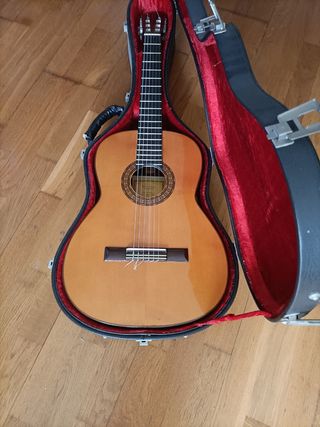Guitarra Antigua acústica española