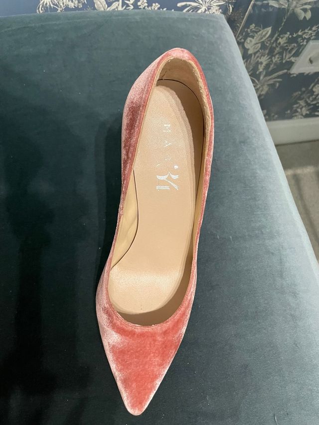 Zapatos stiletto modelo catalina terciopelo rosa