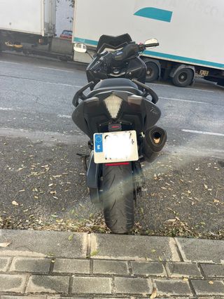 TMAX 530 
