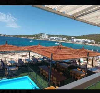 Se hacen sombrillas y se reparan