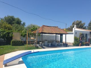 Se hacen sombrillas y se reparan