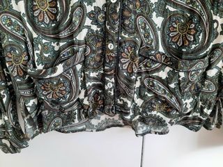 Camisa paisley de Zara
