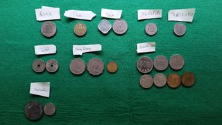 Lote de monedas del continente asiático y oceanía