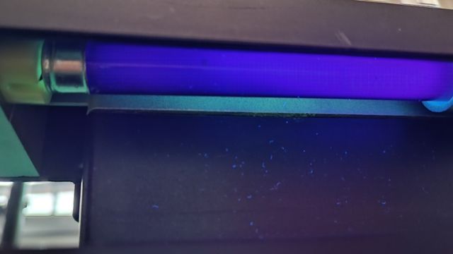 Rilevatore di banconote contraffatte UV