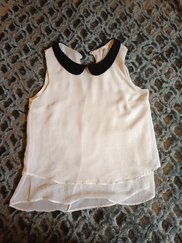 Blusa blanca de Bershka