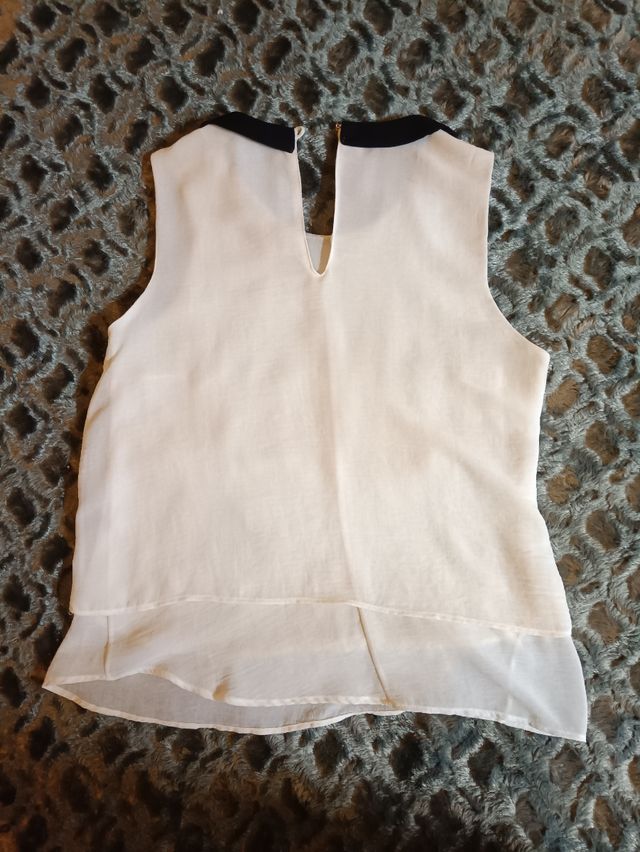 Blusa blanca de Bershka