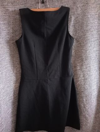 Vestido corto negro