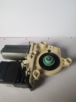 Motor elevalunas