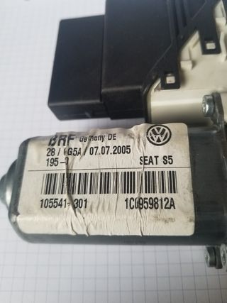 Motor elevalunas