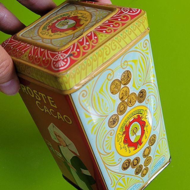 Decoración vintage: Caja de lata antigua holandesa