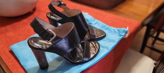 Sandalias negras piel 