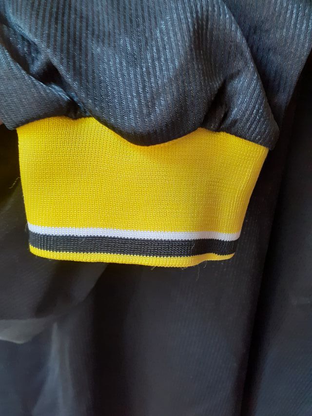 Completo calcetto Asics XL personalizzato Bush 10