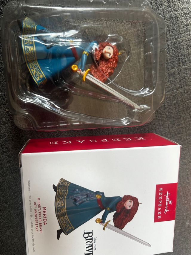 Ornamento brave hallmark disney new