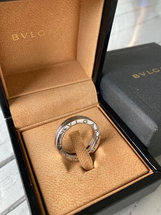 Anillo BVLGARI original de oro blanco 18qt