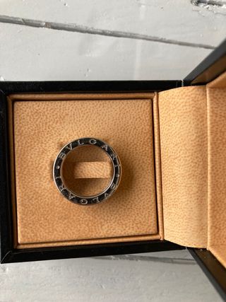 Anillo BVLGARI original de oro blanco 18qt