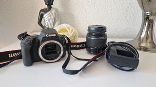 Cámara con trípode