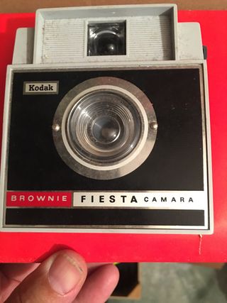 camara fotos antigua kodak browni