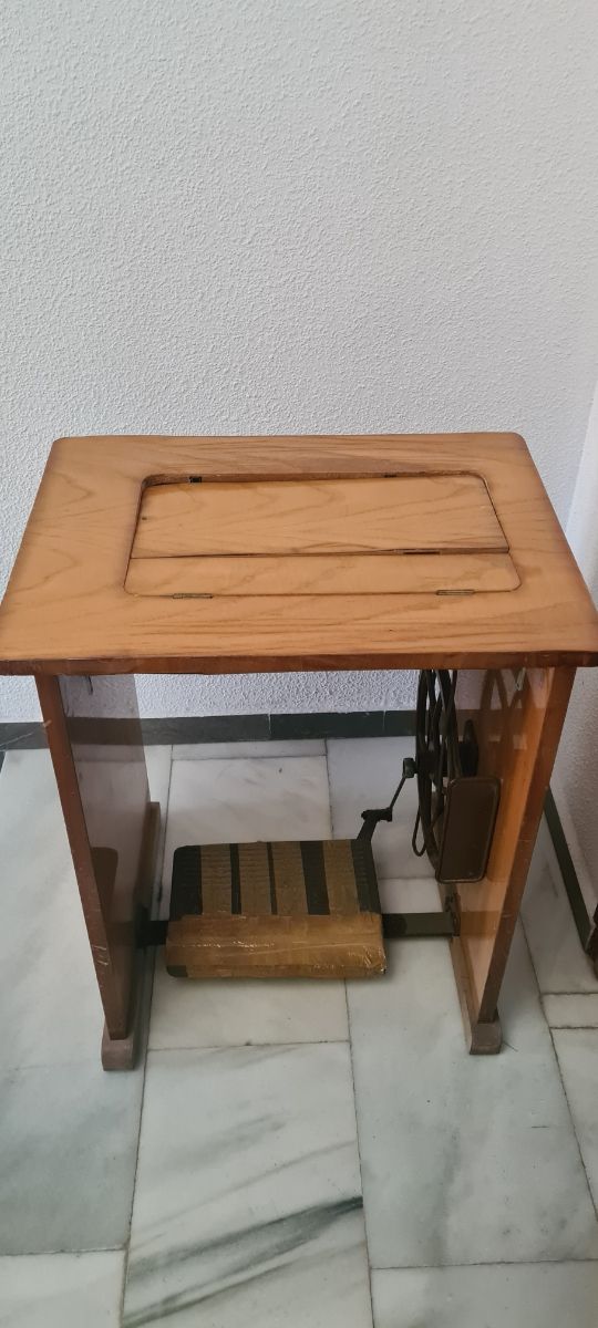 Maquina de coser 