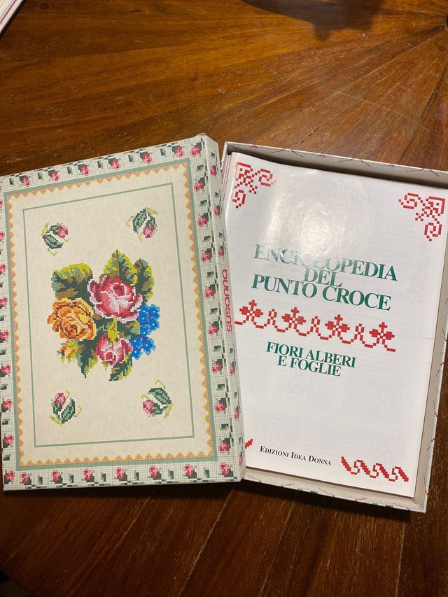 Piccola enciclopedia del punto croce