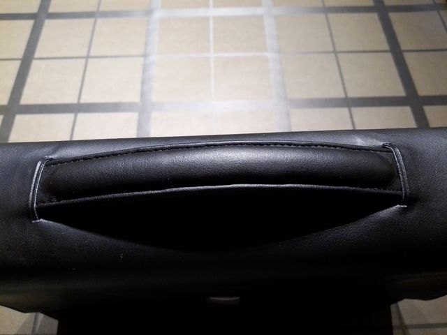 MALETIN NEGRO DE PIEL