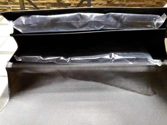 MALETIN NEGRO DE PIEL