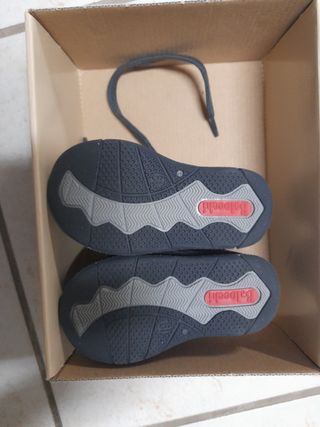 Scarpa bimbo primi passi misura 19