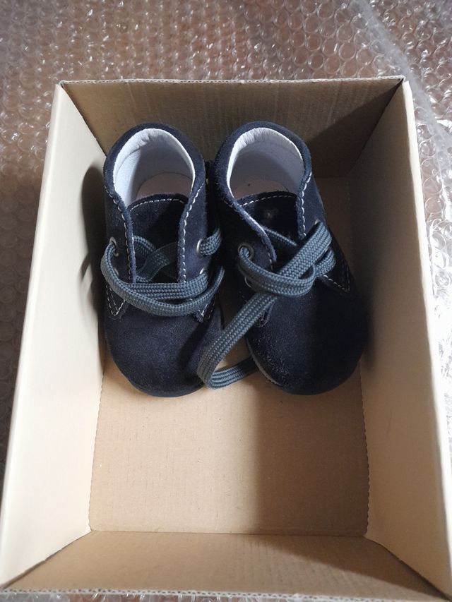 Scarpa bimbo primi passi misura 19