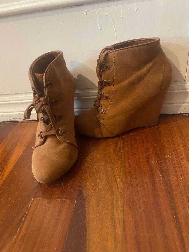 Botines marrones de tacon talla 38