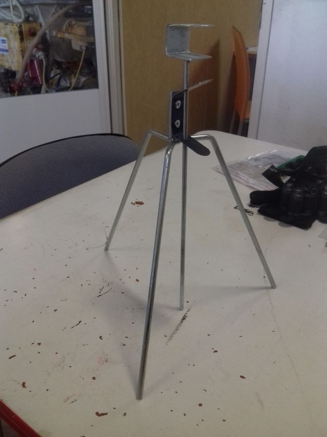 Trípode autonivelante,679-93-89-78