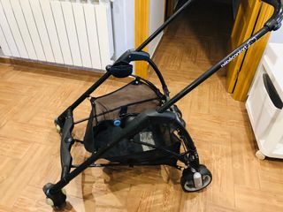 Carro Trío Bebé Confort Streety