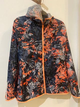 Chaqueta cortavientos running New Balance
