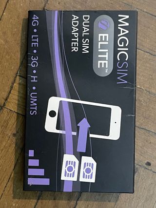 Adattatore telefonico su doppia scheda