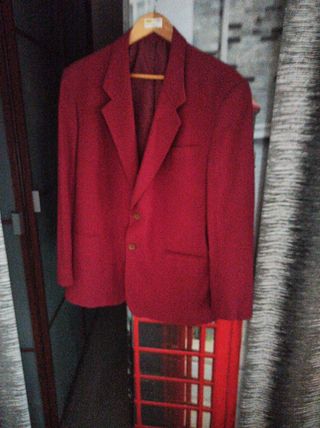 Americana roja burdeos