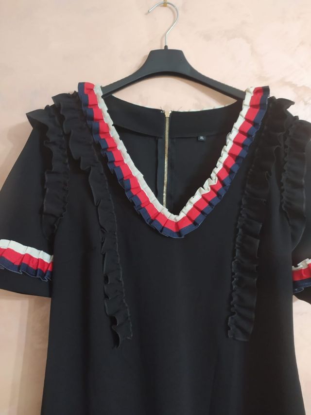 Vestito donna nero con rouges colorate