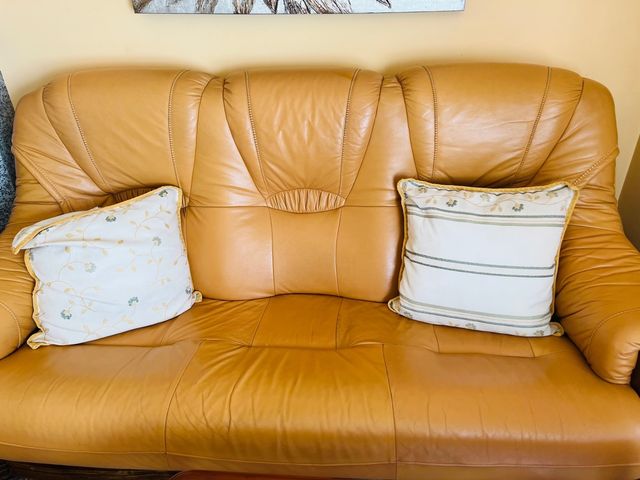 sofa de cuero